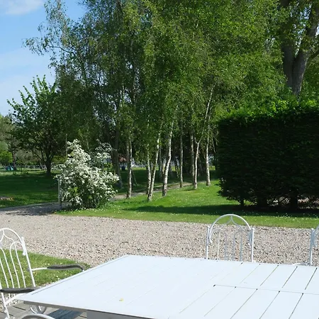 Les Portes Des Froises بيت للعطل